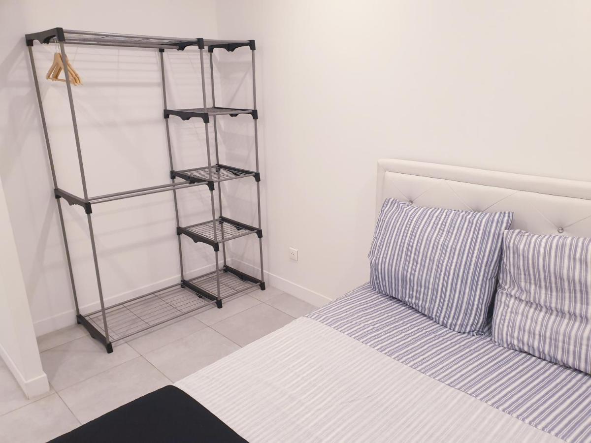 Appartements Renove 2023 Proche Aeroport 5Min, Gare Sncf 2 Min, Tramway Au Pied De L'Immeuble , Parking Possible, Renovated Apartments 2023 Near The Airport 5 Min, Train Station 2 Min, Tram Next To The Building 1 Min, Parking Possible Nice Exterior photo