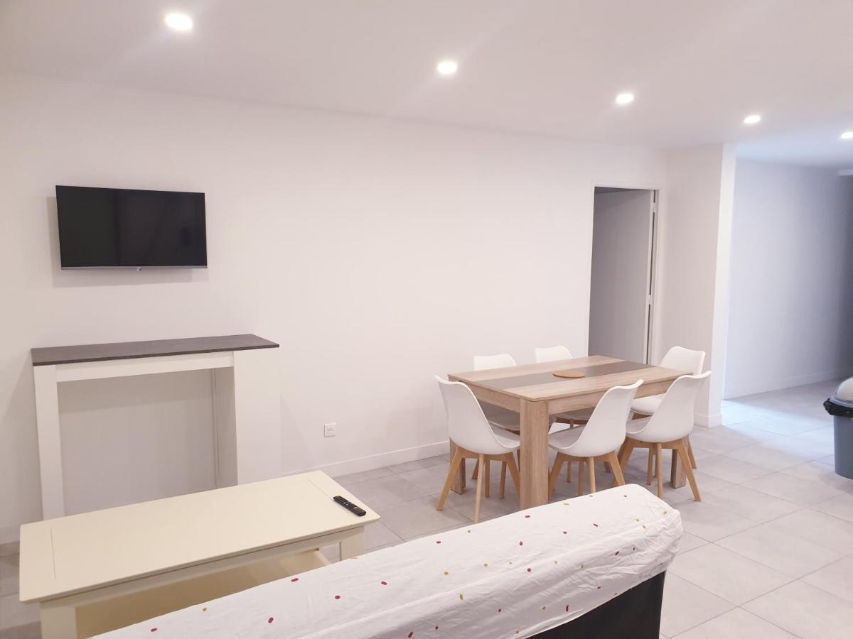 Appartements Renove 2023 Proche Aeroport 5Min, Gare Sncf 2 Min, Tramway Au Pied De L'Immeuble , Parking Possible, Renovated Apartments 2023 Near The Airport 5 Min, Train Station 2 Min, Tram Next To The Building 1 Min, Parking Possible Nice Exterior photo