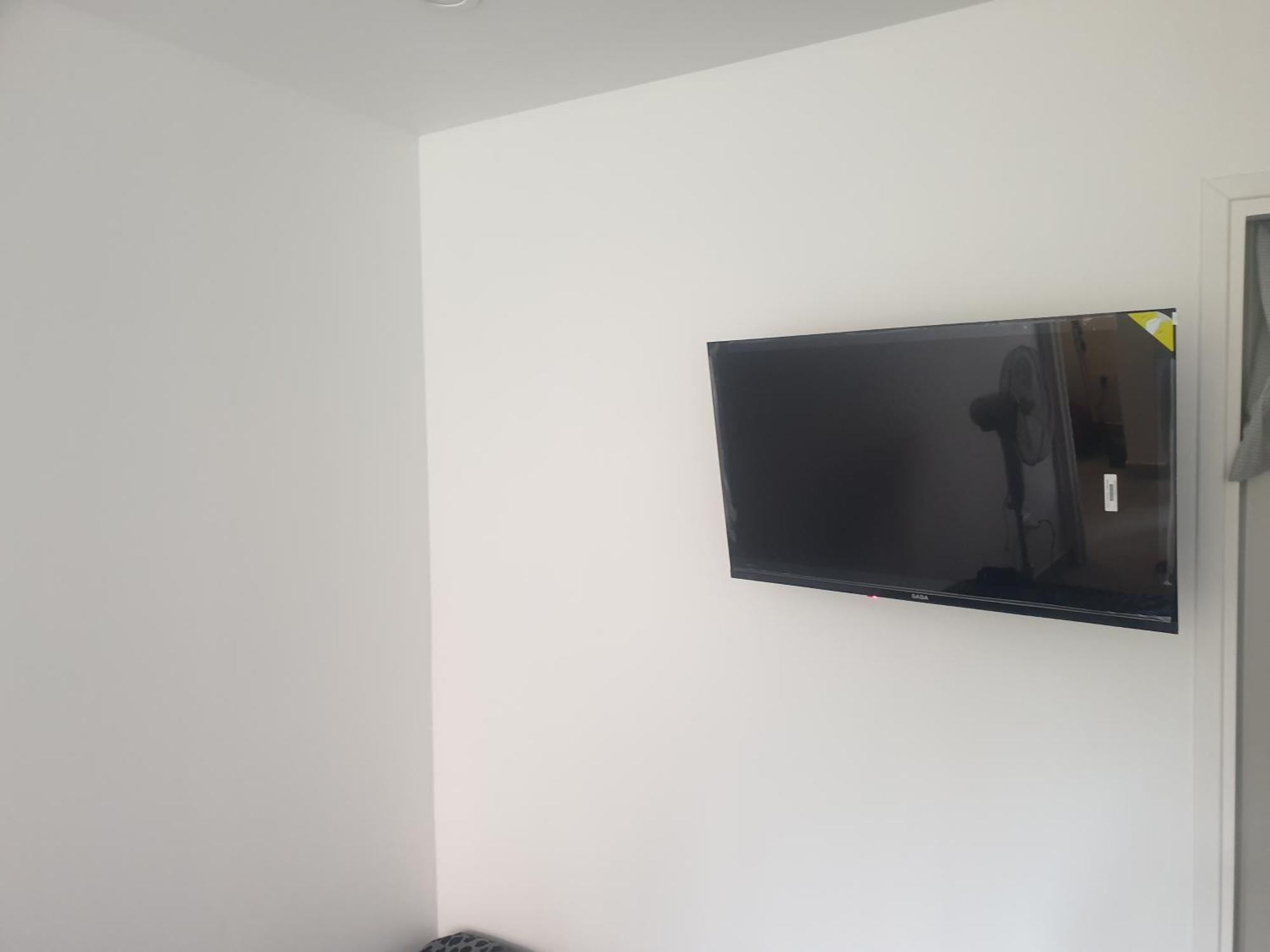Appartements Renove 2023 Proche Aeroport 5Min, Gare Sncf 2 Min, Tramway Au Pied De L'Immeuble , Parking Possible, Renovated Apartments 2023 Near The Airport 5 Min, Train Station 2 Min, Tram Next To The Building 1 Min, Parking Possible Nice Exterior photo