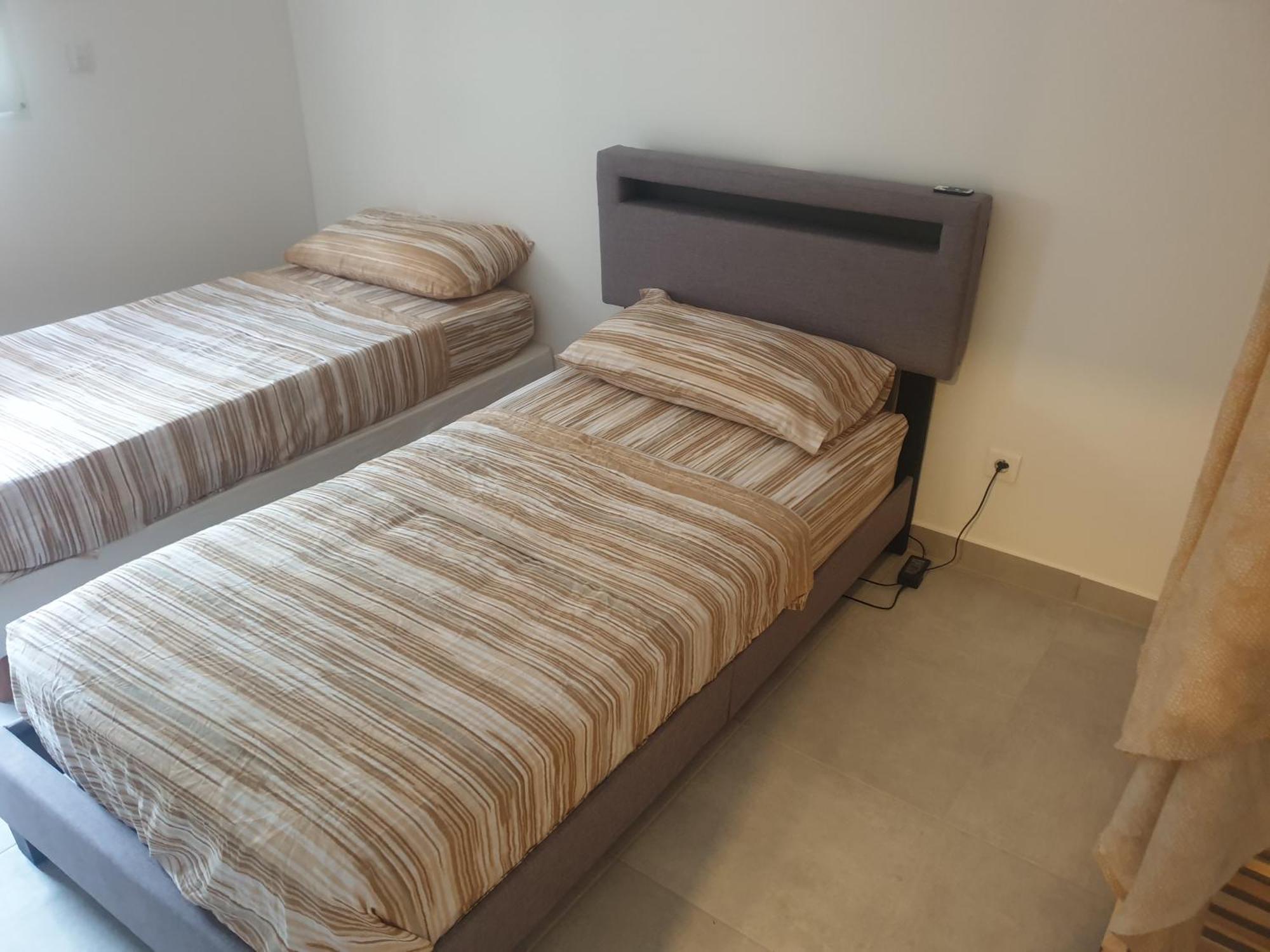 Appartements Renove 2023 Proche Aeroport 5Min, Gare Sncf 2 Min, Tramway Au Pied De L'Immeuble , Parking Possible, Renovated Apartments 2023 Near The Airport 5 Min, Train Station 2 Min, Tram Next To The Building 1 Min, Parking Possible Nice Exterior photo