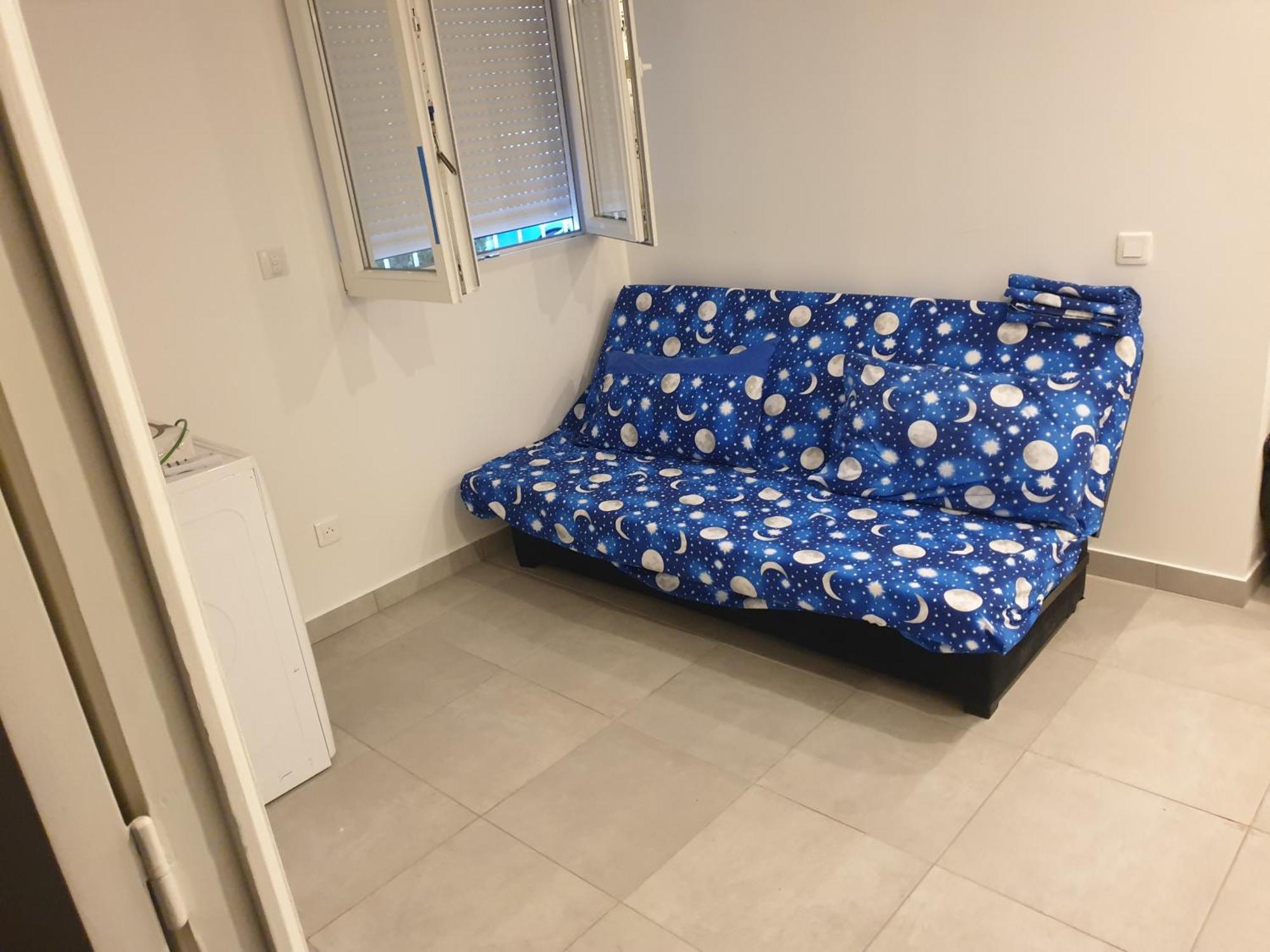 Appartements Renove 2023 Proche Aeroport 5Min, Gare Sncf 2 Min, Tramway Au Pied De L'Immeuble , Parking Possible, Renovated Apartments 2023 Near The Airport 5 Min, Train Station 2 Min, Tram Next To The Building 1 Min, Parking Possible Nice Exterior photo