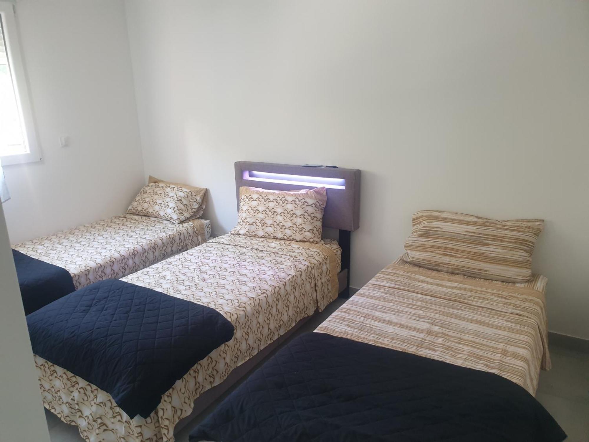 Appartements Renove 2023 Proche Aeroport 5Min, Gare Sncf 2 Min, Tramway Au Pied De L'Immeuble , Parking Possible, Renovated Apartments 2023 Near The Airport 5 Min, Train Station 2 Min, Tram Next To The Building 1 Min, Parking Possible Nice Room photo