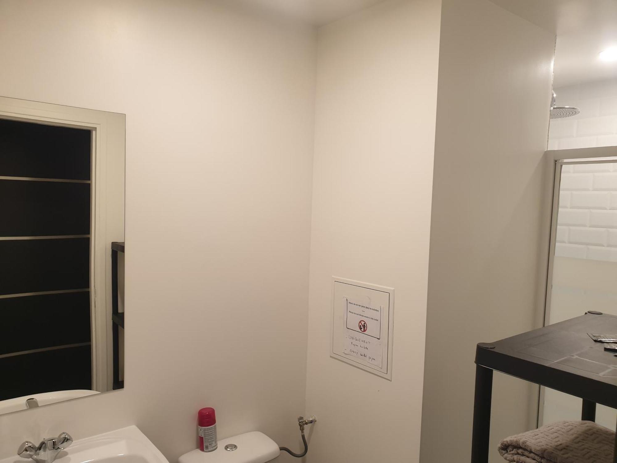 Appartements Renove 2023 Proche Aeroport 5Min, Gare Sncf 2 Min, Tramway Au Pied De L'Immeuble , Parking Possible, Renovated Apartments 2023 Near The Airport 5 Min, Train Station 2 Min, Tram Next To The Building 1 Min, Parking Possible Nice Room photo